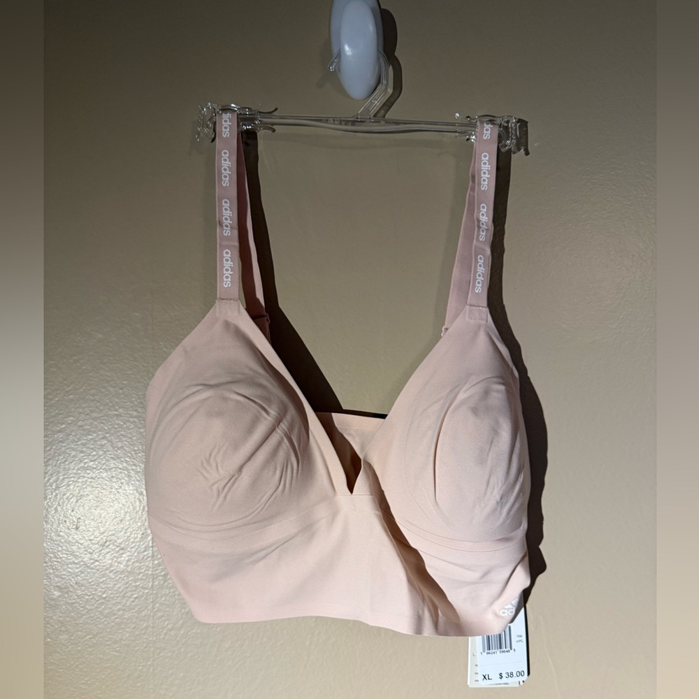 NWT - Adidas padded Bralette 
Size XL in Peach whip